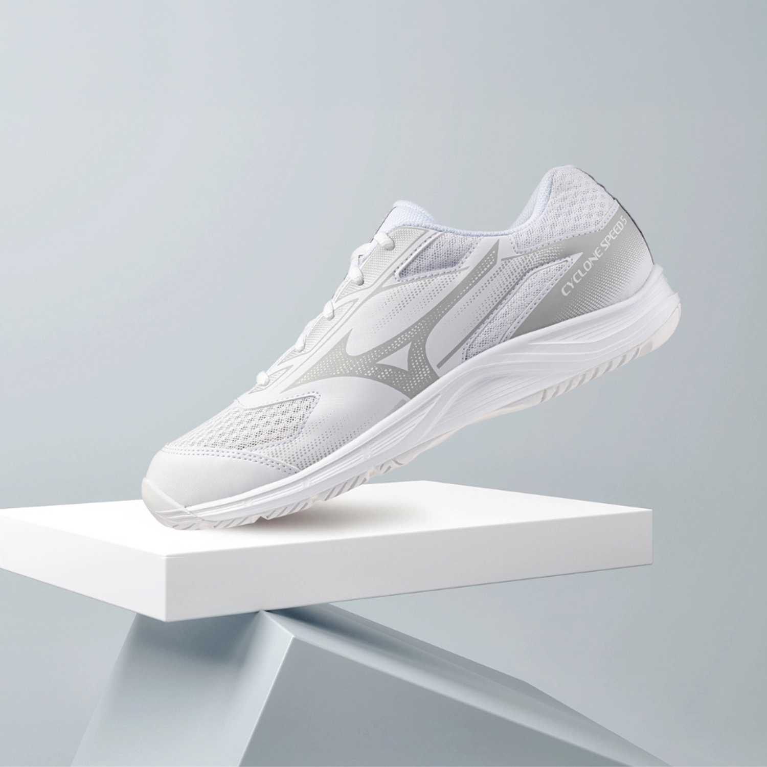 Mizuno Cyclone Speed 5 Wide Court Shoe (White/Silver) – JoyBadminton Mizuno Cyclone Speed 5 Wide Court Shoe (White/Silver) – JoyBadminton