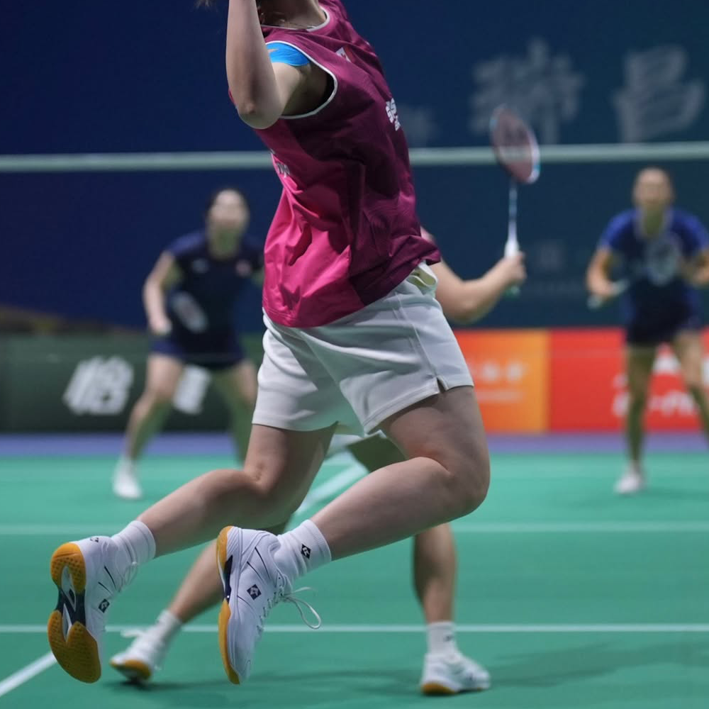 Kumpoo KH-G805 Lite Pro Court Shoe (White/Pink) PREORDER