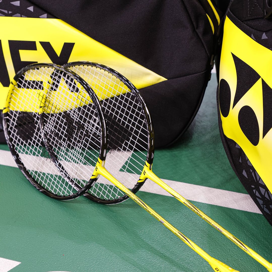 Yonex Nanoflare 1000 Edition BA92231W Badminton Tennis Racket 6pk Bag (Lightning Yellow)
