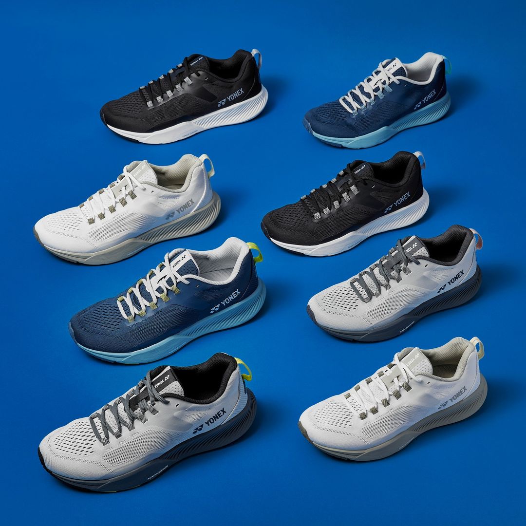 Yonex Saferun FitJog (Black/White) Men's Running Training Shoe 