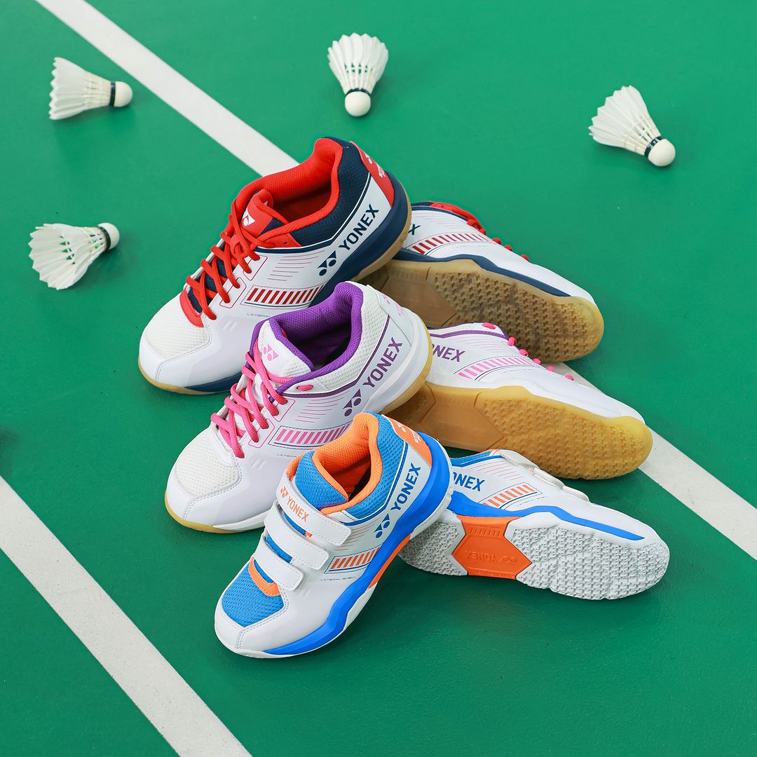 Yonex Strider Wide (White/Red) Court Shoe 