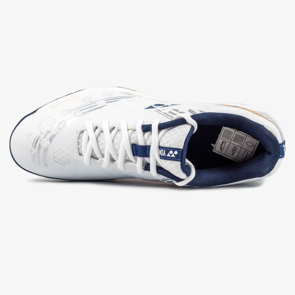 Yonex Power Cushion Strider Beat Court Shoe (White/Orange)