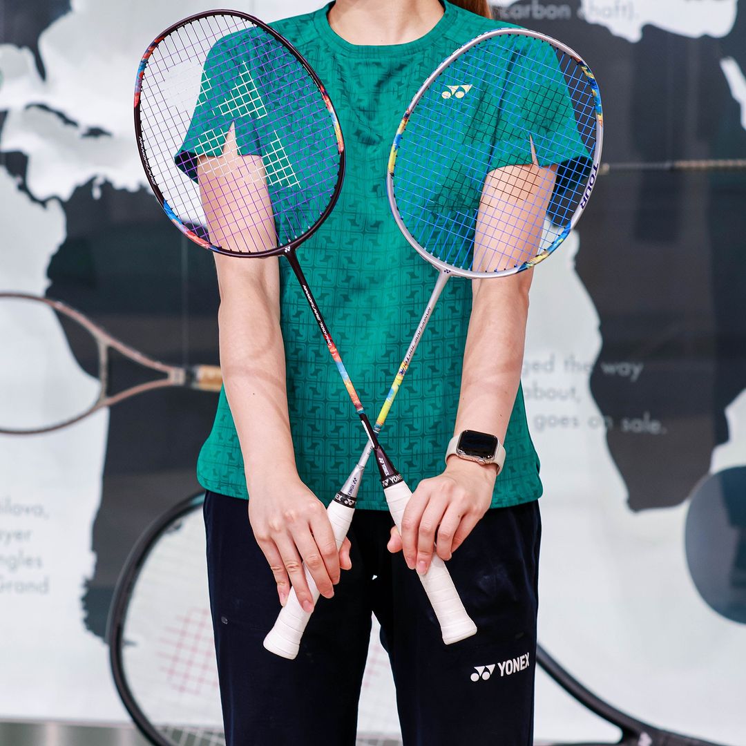 Yonex Nanoflare 700 Game (Silver/Sky Blue)