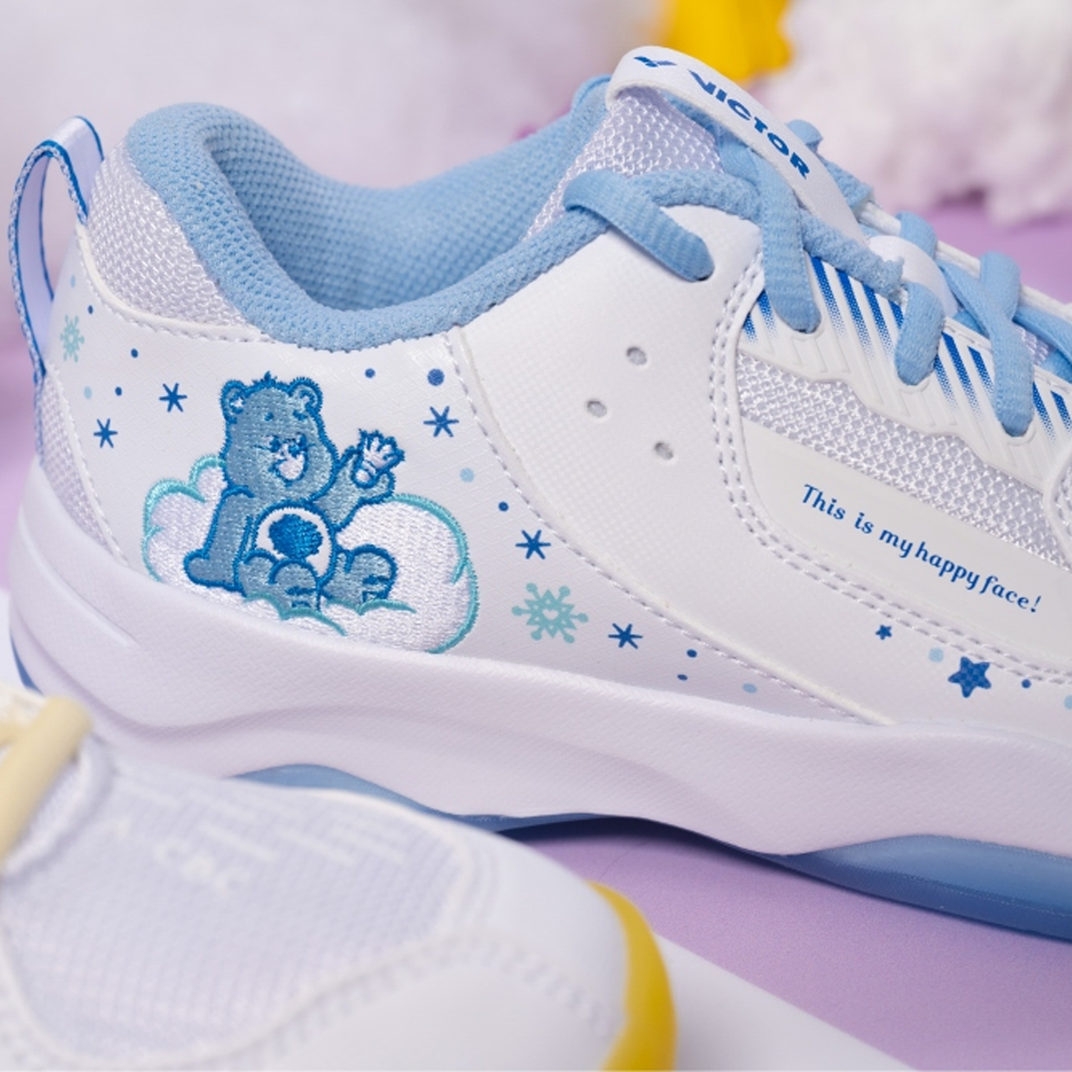 Victor x Care Bears Court Shoes A-CBC AM (White/Blue)