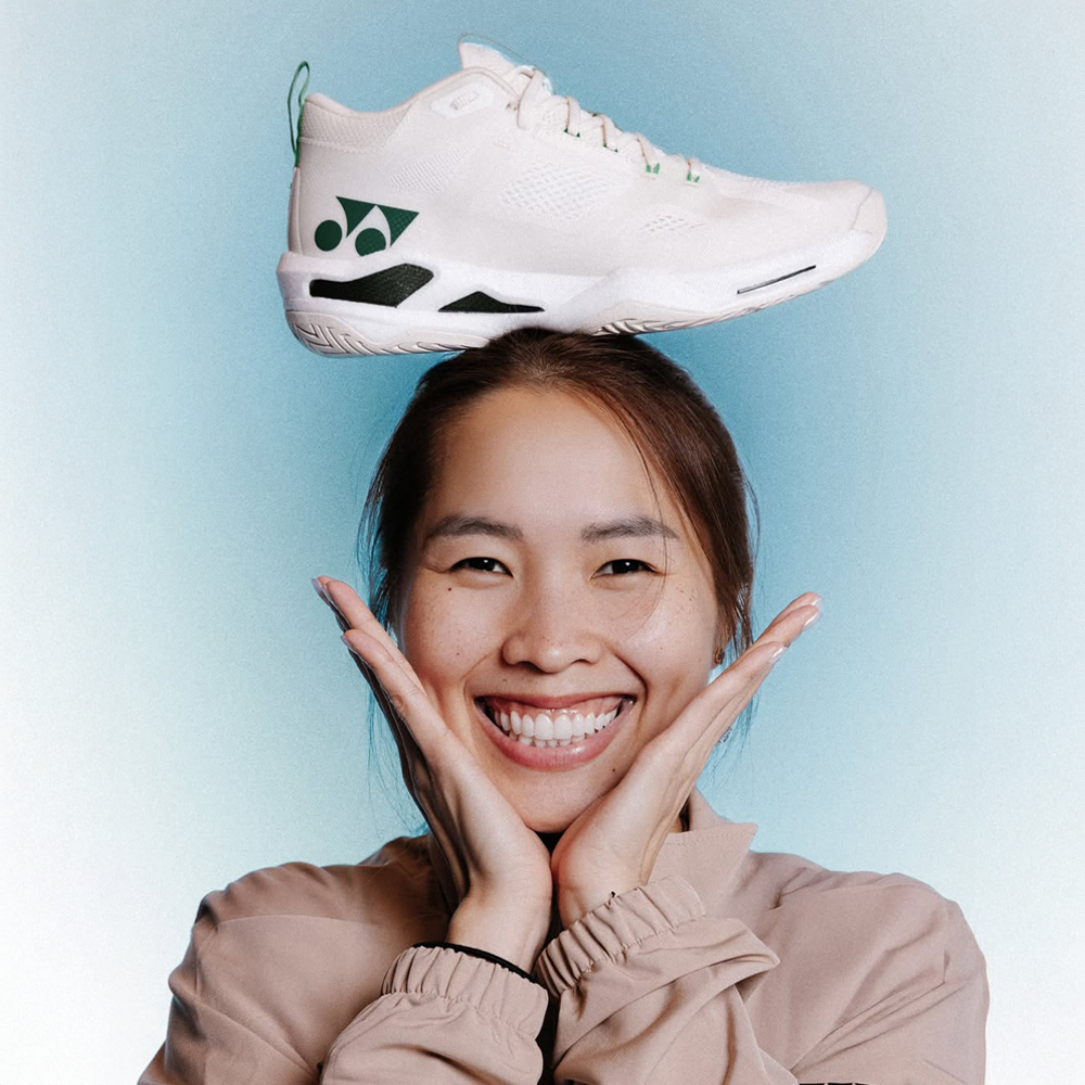 Yonex GRPHT THRTTL Women's Shoe (Natural)  (PRE-ORDER)