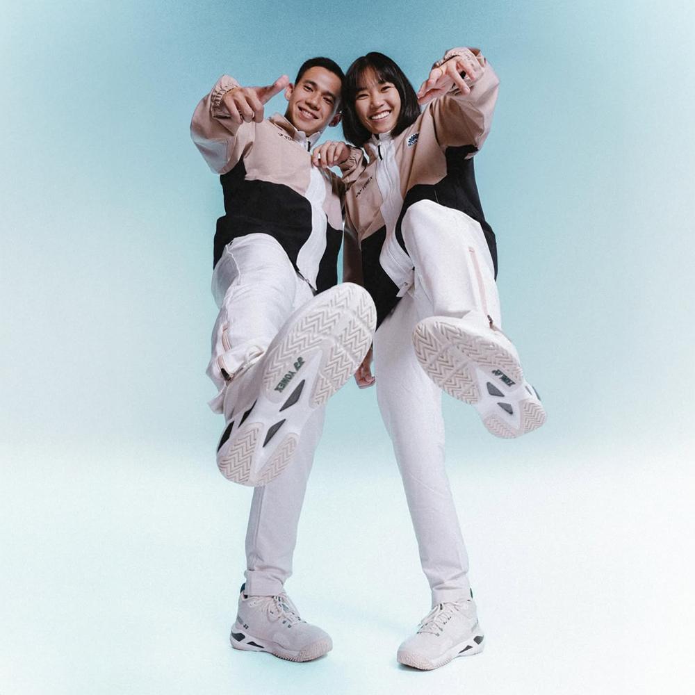 Yonex GRPHT THRTTL Women's Shoe (Natural)  (PRE-ORDER)