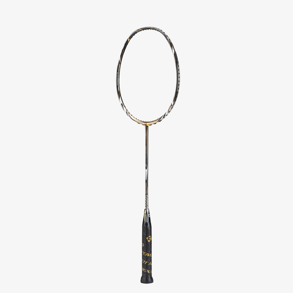 Kumpoo 2900 II Badminton Racket (Gold)