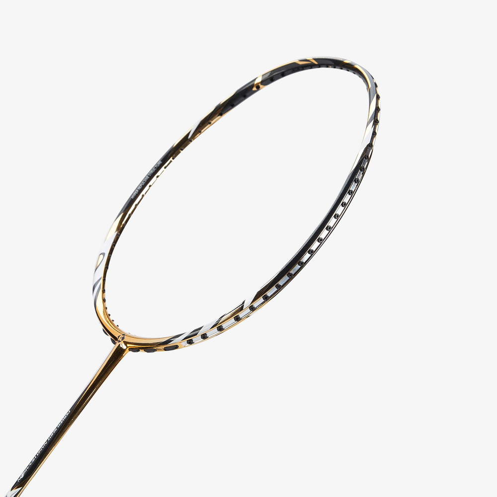 Kumpoo 2900 II Badminton Racket (Gold)