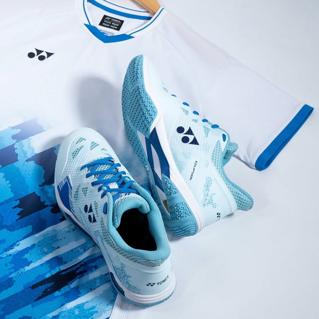 Yonex Eclipsion Z3 Wide Shoes (Light Blue)