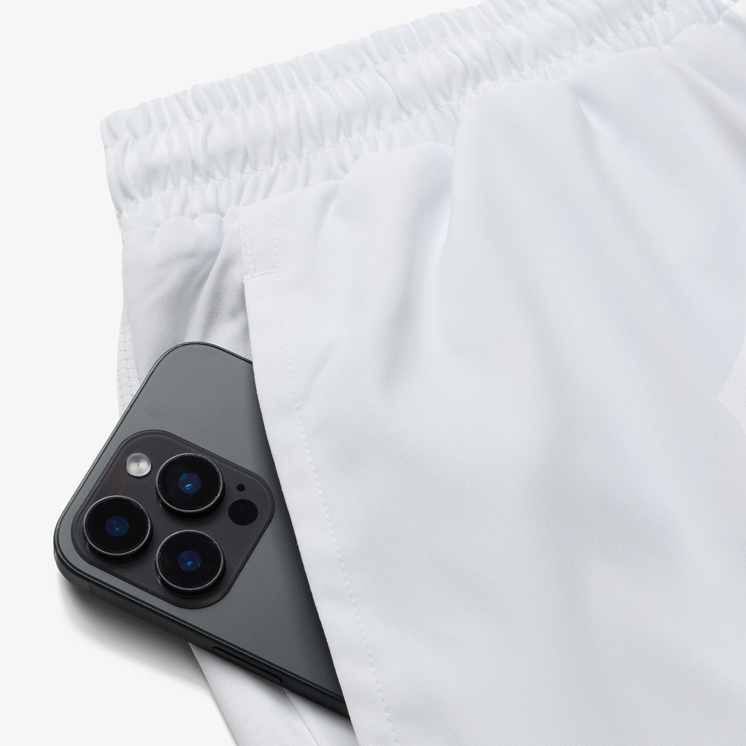 Yonex 2025 Men's Shorts YM0036 (White)