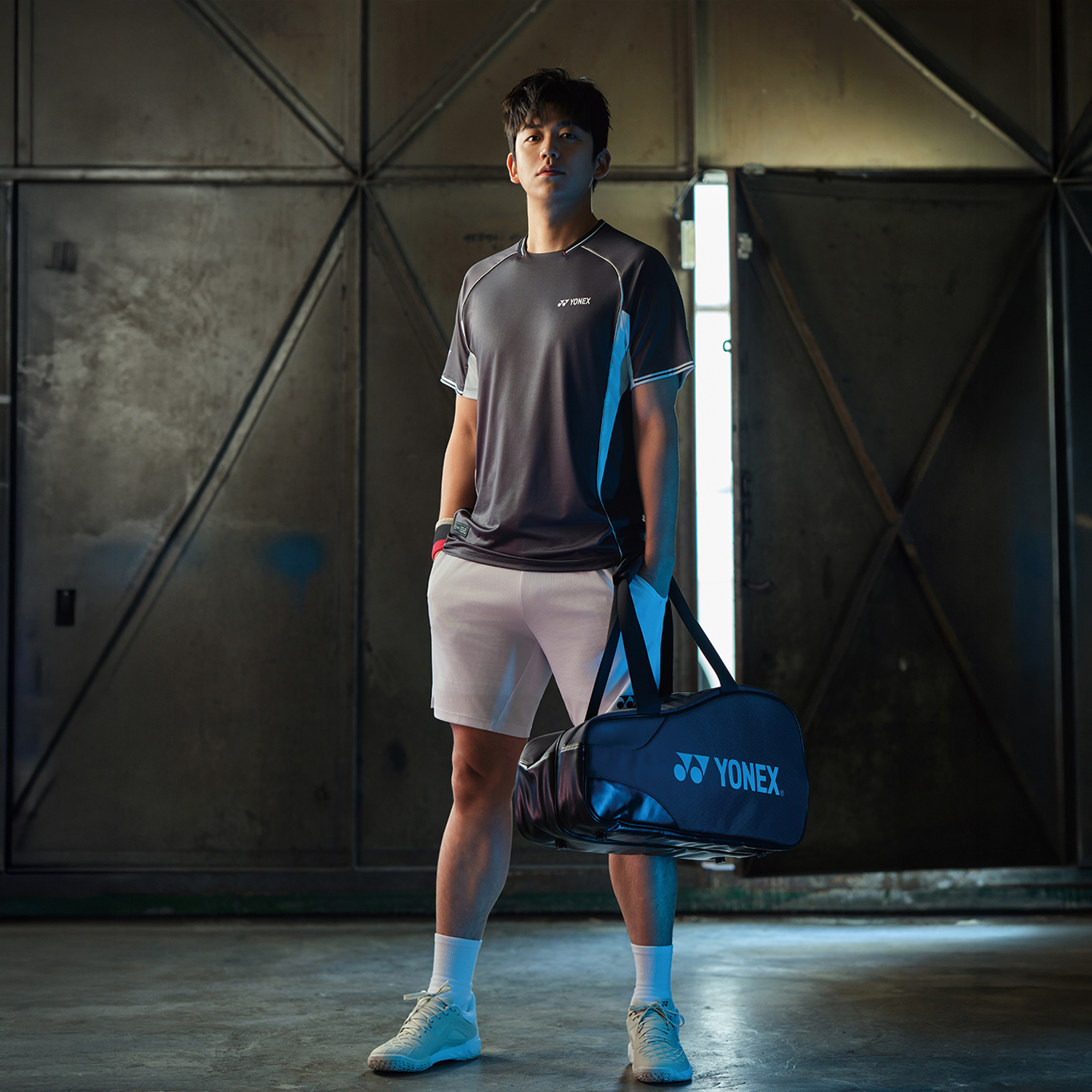 Yonex 269BT011U Mini Tournament Bag (Charcoal Gray)