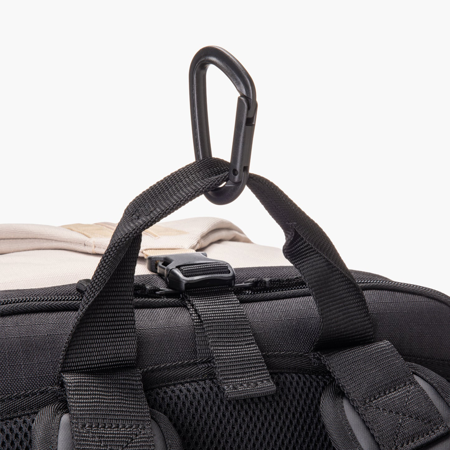 Yonex BAG72612BE Gearlogic Backpack (Beige)