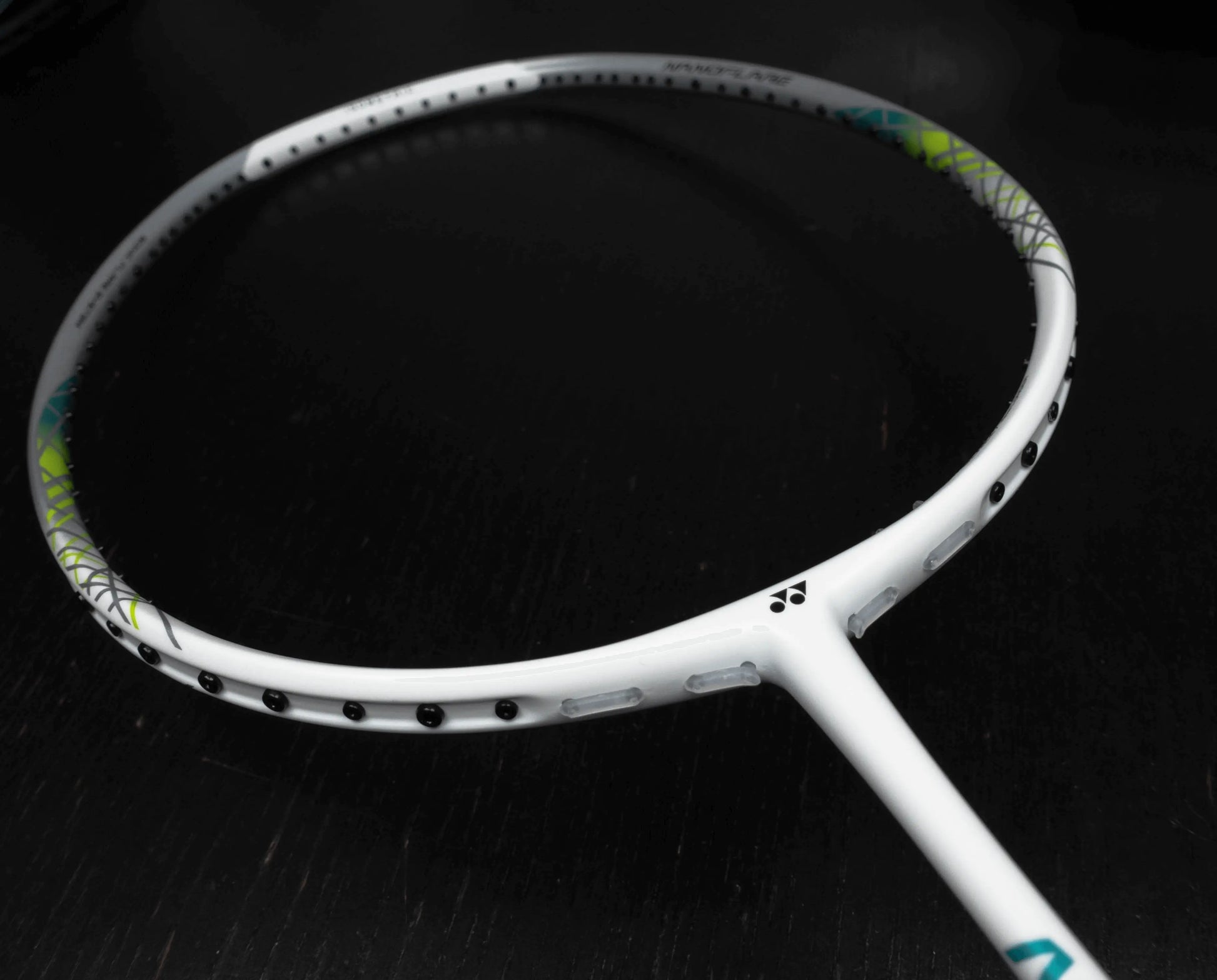 Yonex Nanoflare 555 (Matte White) Head View