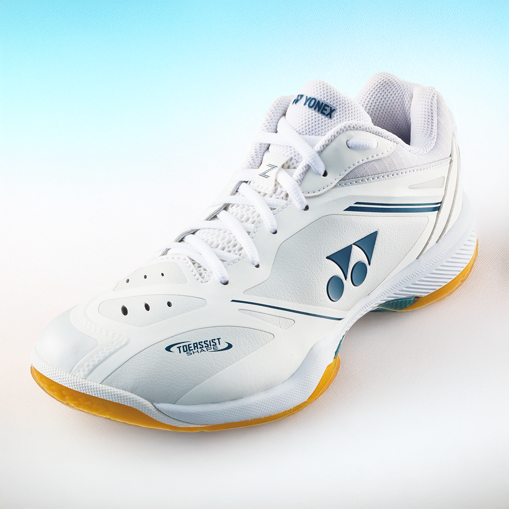 Yonex Power Cushion 65 Z4 Wide Shoe (White)