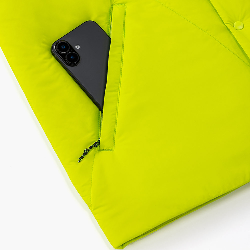 Yonex x Viktor Axelsen Unisex Padded Vest 90098FRL (Fresh Lime)