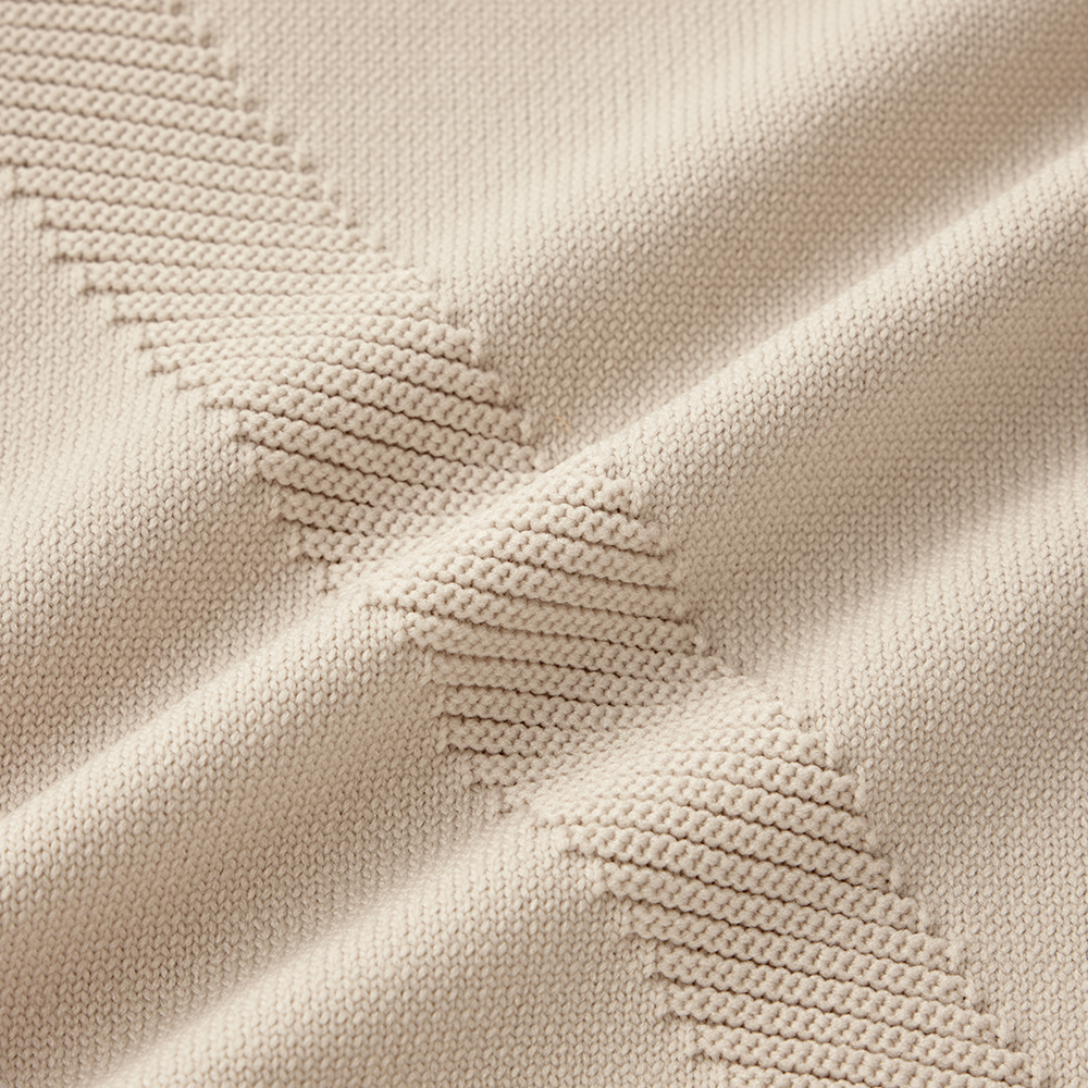 Yonex x Viktor Axelsen Unisex Sweater 30104GRB (Grayish Beige)