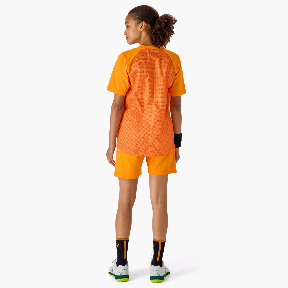 Yonex x Viktor Axelsen Unisex T-Shirt 16824FO (Flash Orange Yonex x Viktor Axelsen Unisex T-Shirt 16824FO (Flash Orange