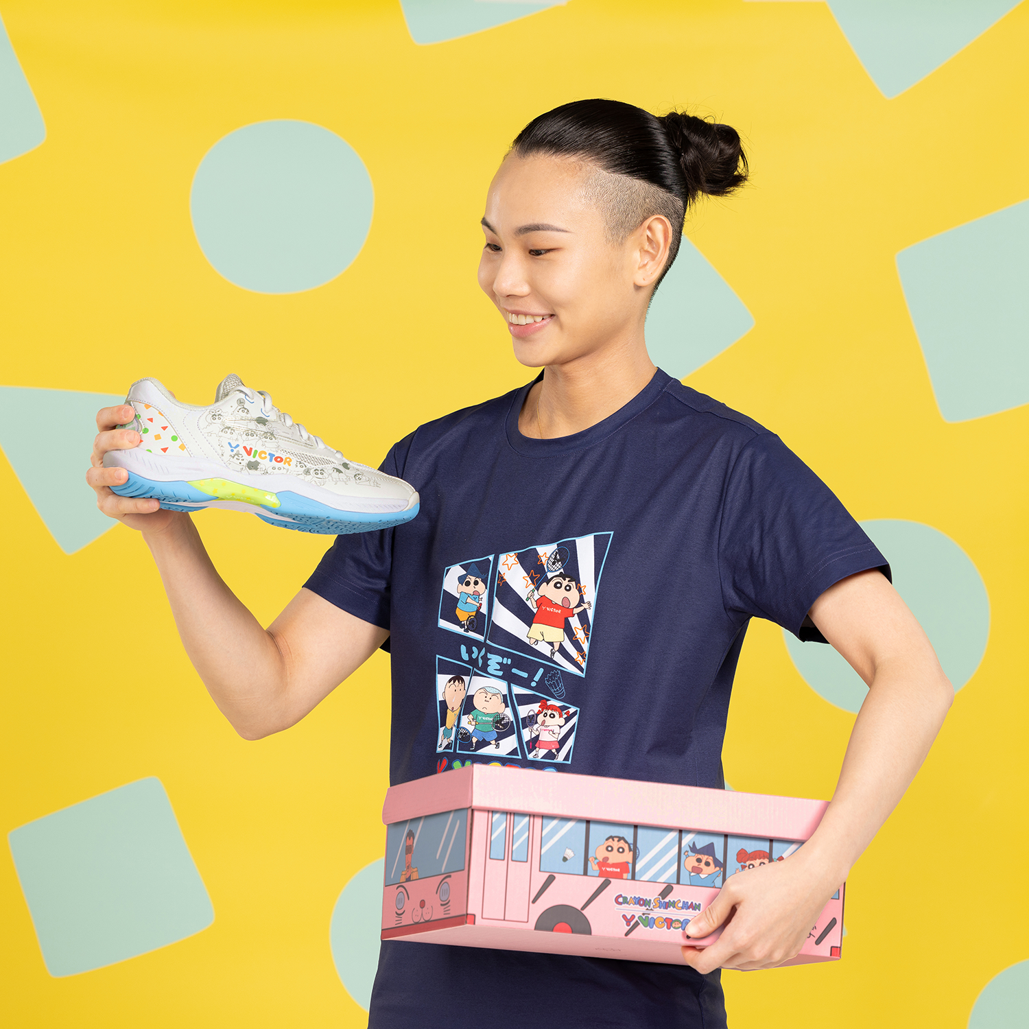 Victor x Crayon Shin Chan Junior Badminton Shoes A39JRCS-AC (White /Black) 