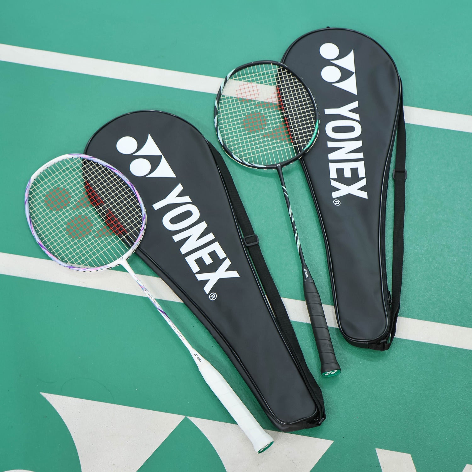 Yonex Astrox 11 (Black/Green) 